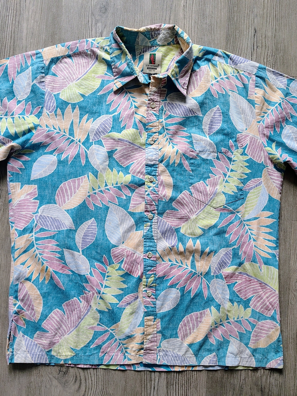 Tori Richard Honolulu Men's L Cotton Aloha Hawaiian Shirt Made in Hawaii, USA